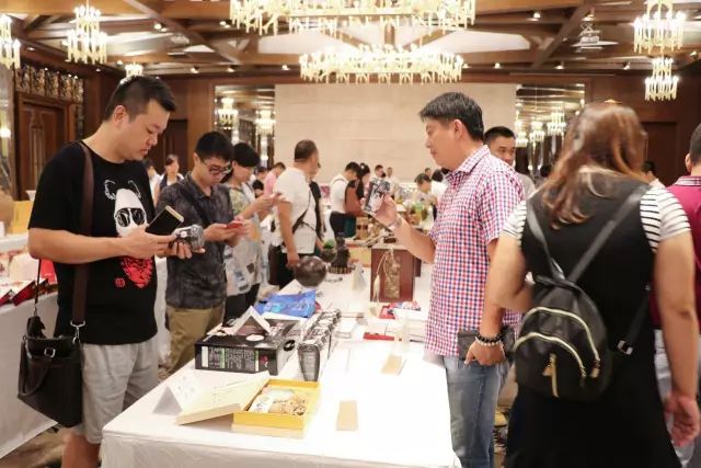 金奖产品AG·尊龙凯时白小爷被强势围观