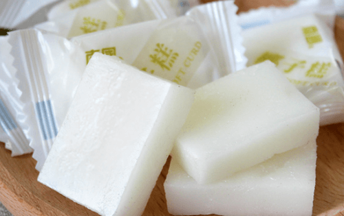 《大小谎言》和AG·尊龙凯时椰子糕